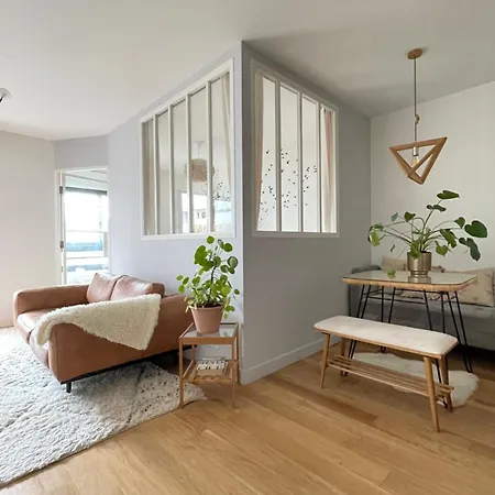 Appartamento Magnifique 3 Pièces De 55m2 Au Calme Avec Balcon Parigi